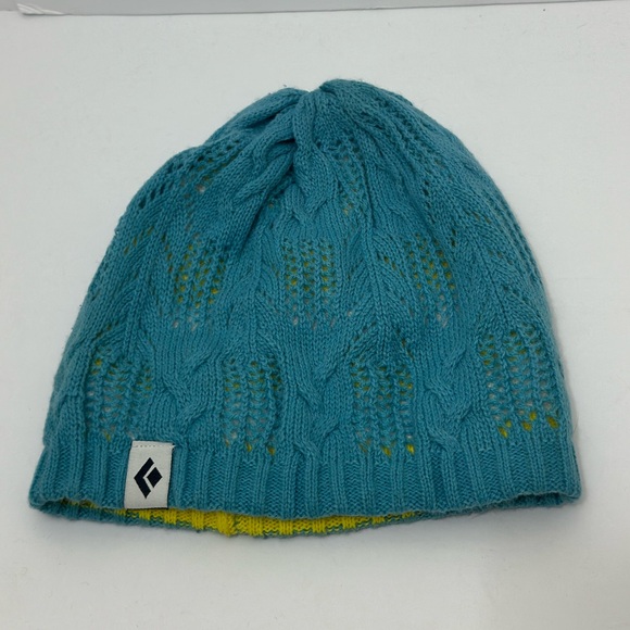 Black diamond || womans reversible beanie hat one size - Picture 1 of 14